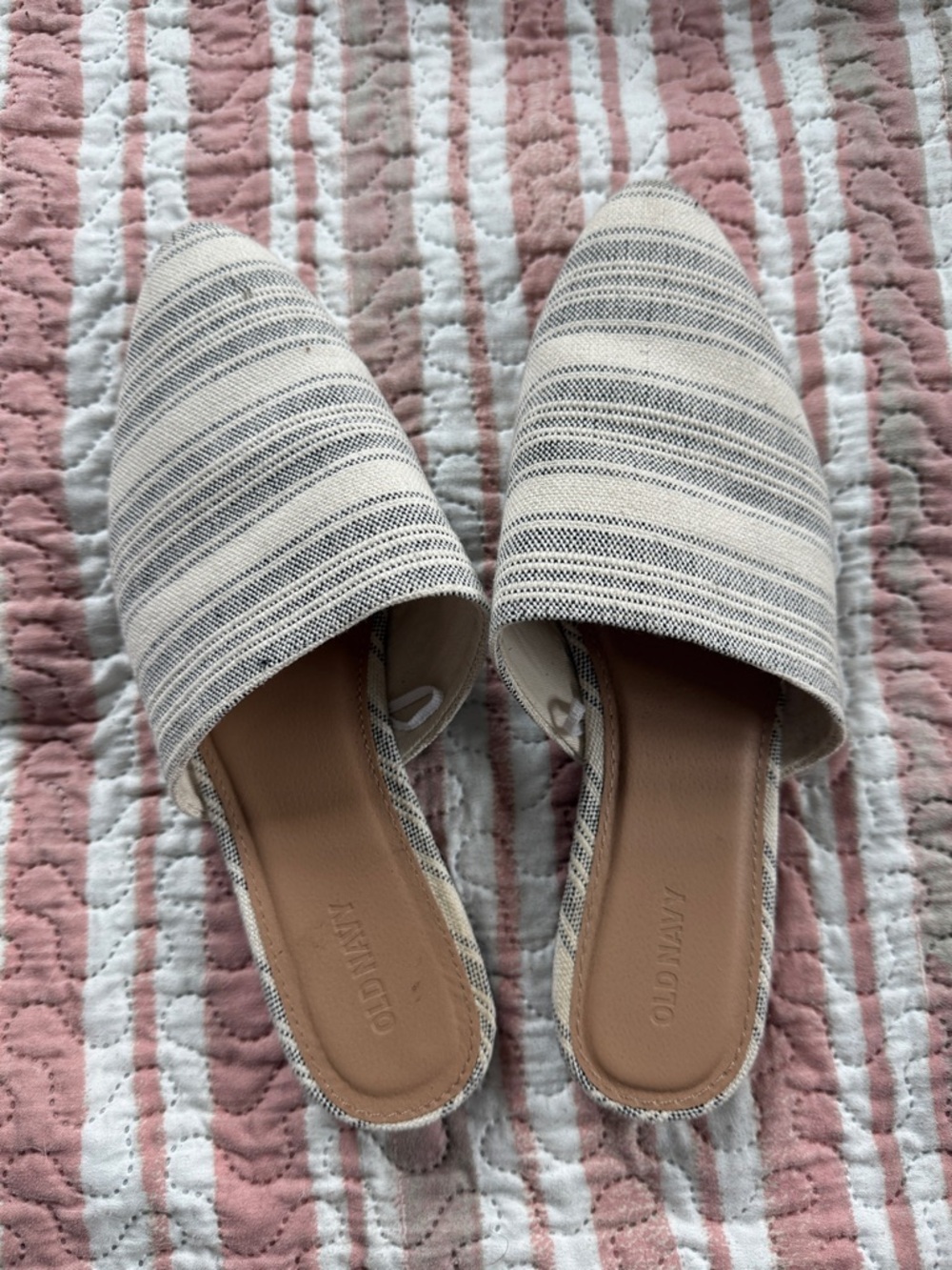 Old Navy Cream and Gray Striped Canvas Slip-On Mules